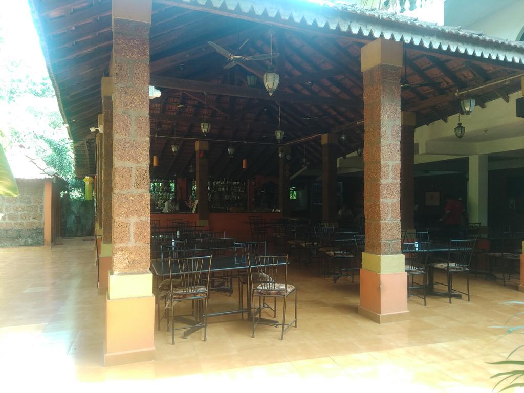 Red Lion Hotel Calangute Eksteriør bilde